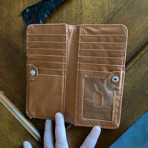 A wallet that I’ve used that  still good